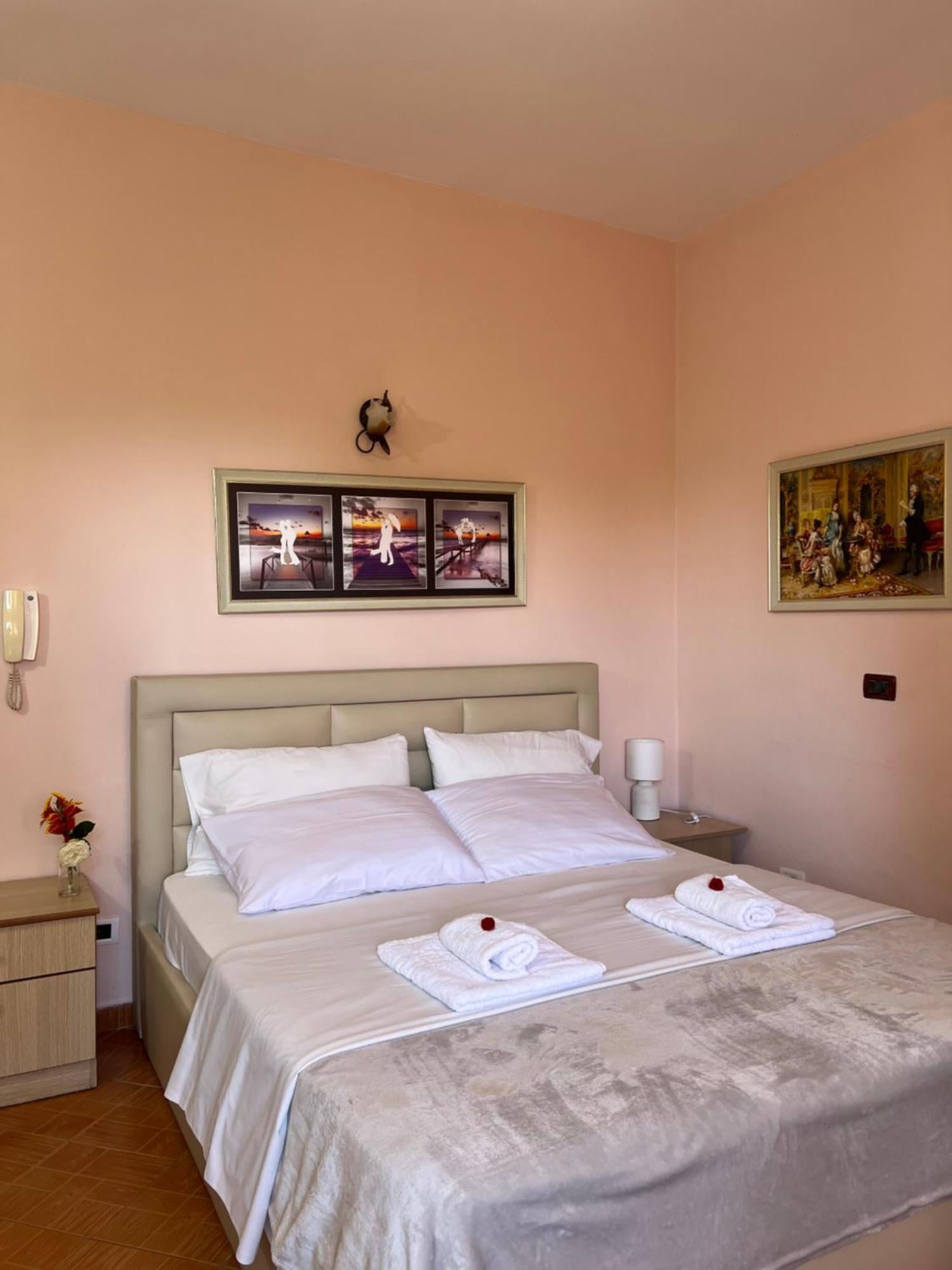 Vila 3 Rooms Durrës Eksteriør billede